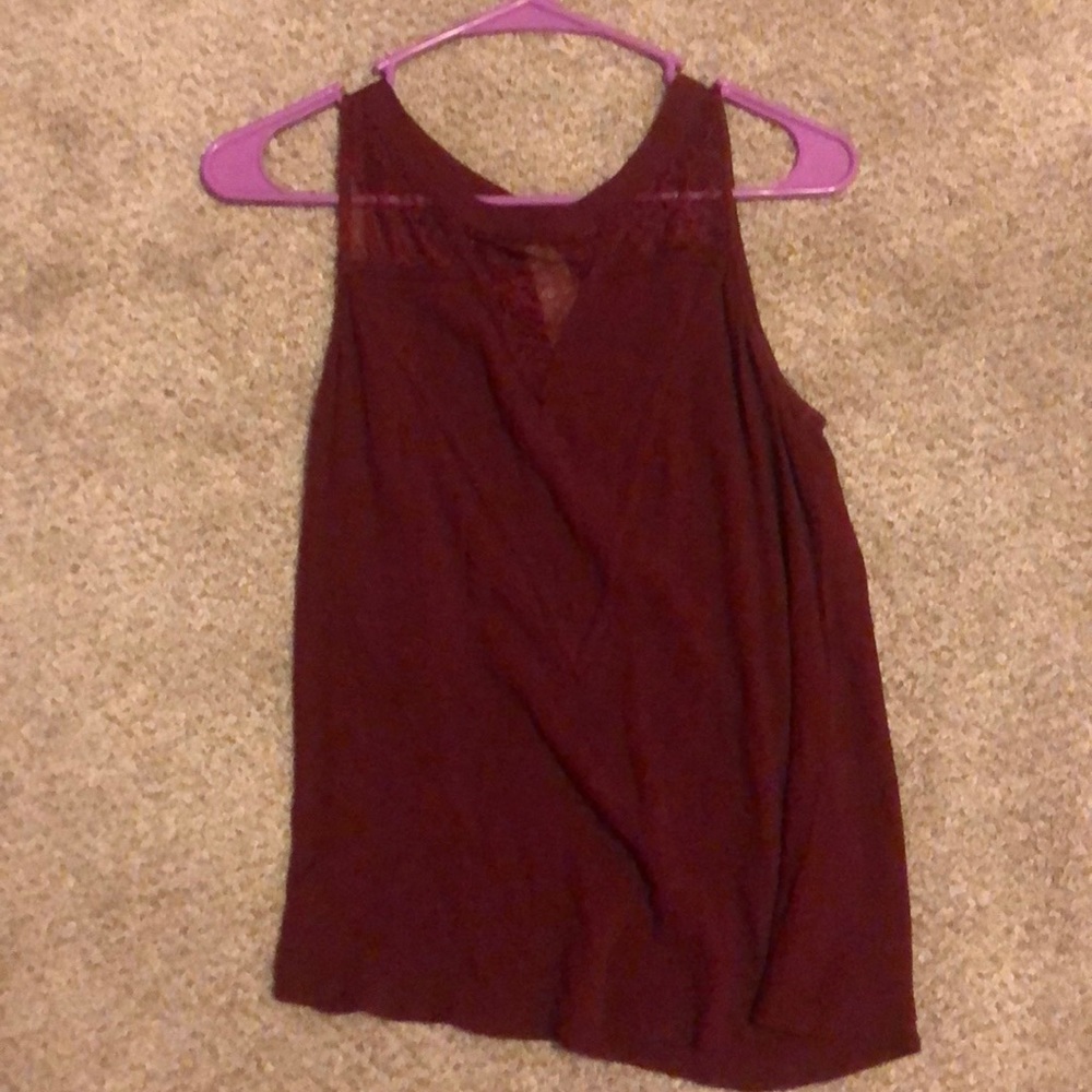 Maroon tank